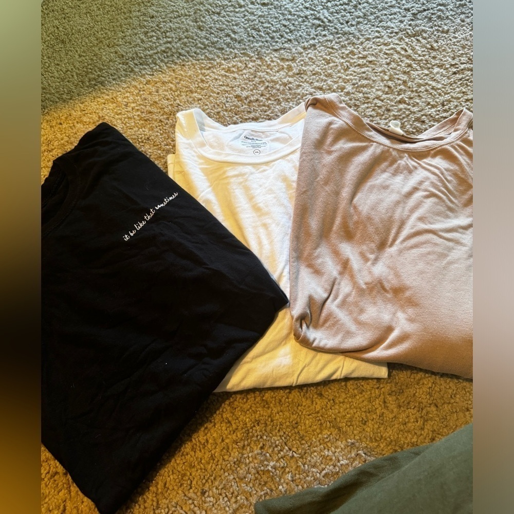 Women's Bundle (3) Basic T-Shirts